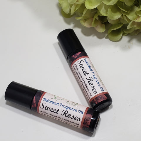 Sweet Roses Botanical Fragrance Roll On Body Oil 10 ml - Organik Beauty